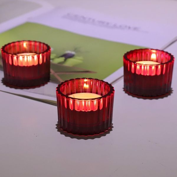 Красные подсвечники для чайных свечей Vohocandle 12шт. V2310 фото Красные подсвечники для чайных свечей Vohocandle 12шт. V2310 фото